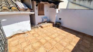 CASA DE POBLE AL CATLLAR PER REFORMAR