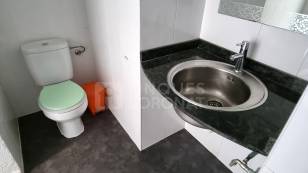 LOCAL COMERCIAL EN LLOGUER