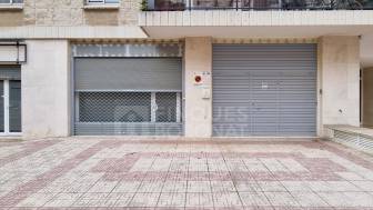 LOCAL COMERCIAL EN LLOGUER